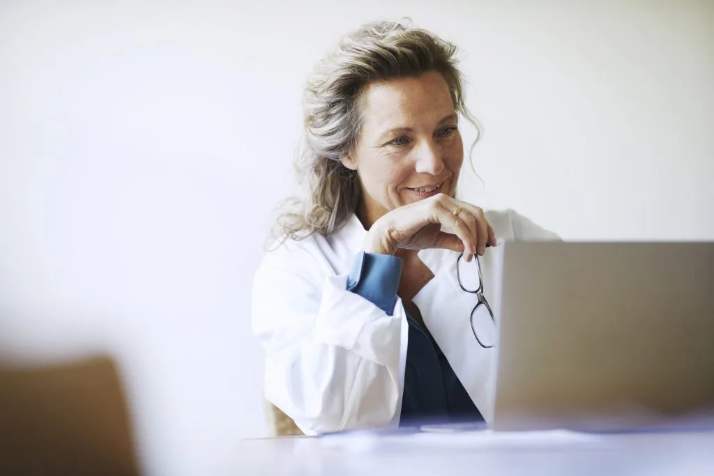 Microsoft y Epic amplían colaboración en IA para acelerar el impacto de la IA generativa en el sector de la salud, atendiendo las necesidades más urgentes de la industria. 3 Microsoft y Epic amplían colaboración en IA para acelerar el impacto de la IA generativa en el sector de la salud, atendiendo las necesidades más urgentes de la industria. Microsoft y Epic amplian colaboracion en IA para acelerar el jpg 2023-08-24 03:35:04