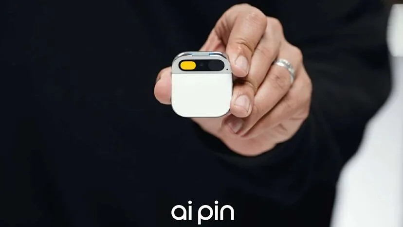 Reseña de Humane AI Pin: el futuro de los smartphone aún no ha llegado.