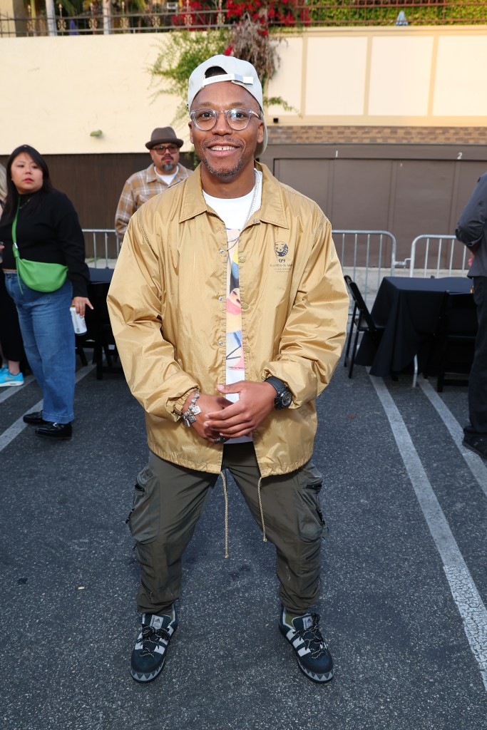 Lupe Fiasco Vistiendo Chaqueta