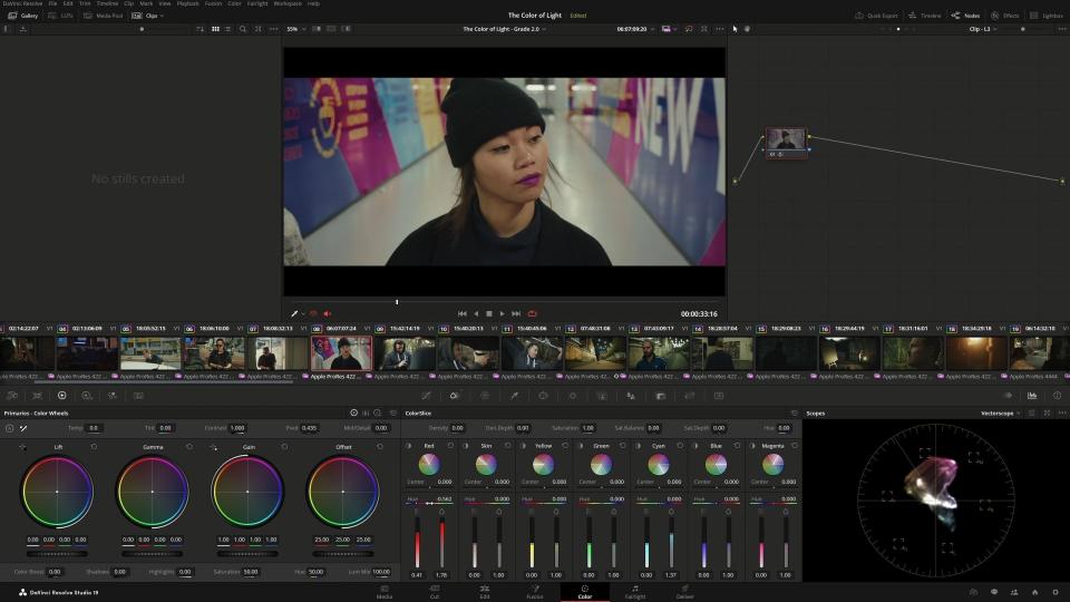 DaVinci Resolve 19 de Blackmagic Design llega con seguimiento y gradación de color basados en IA